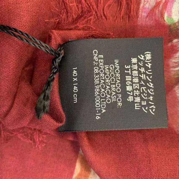 Gucci Floral Patterned Scarf in Red and Green - Picture 13 of 13